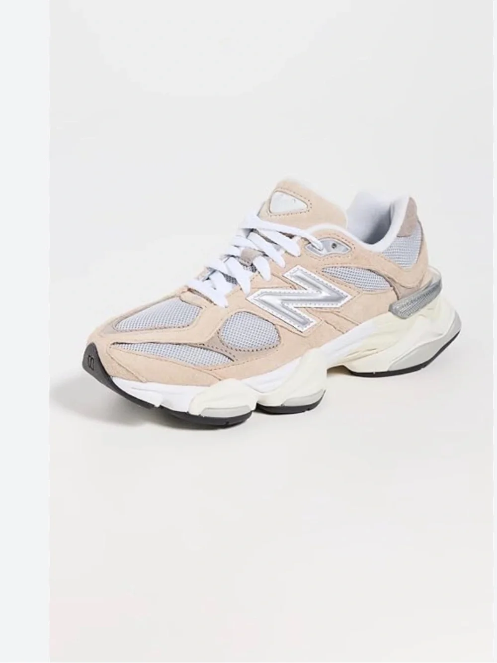 New Balance 9060 sneakers M sz 8, W sz 9.5 - Picture 1 of 9
